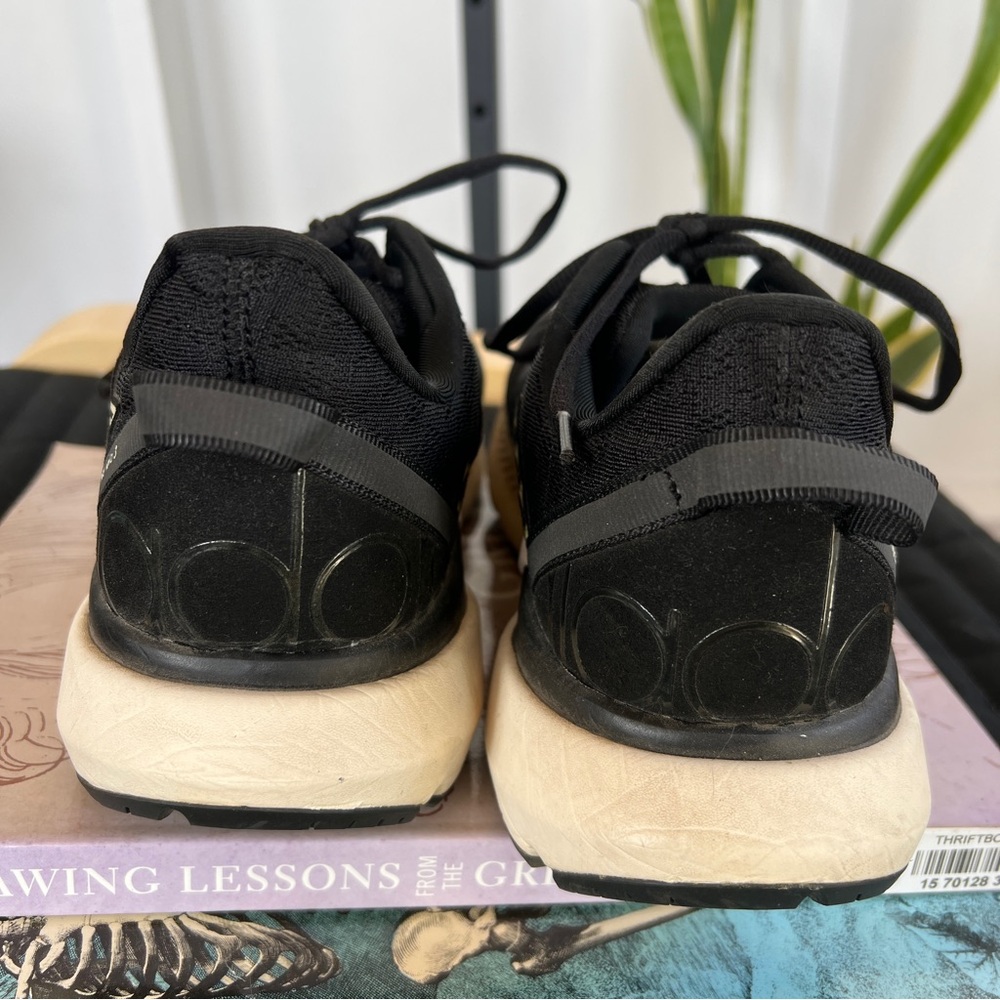 Diadora Blushield Running Shoes - Women’s 10 - Picture 3 of 8